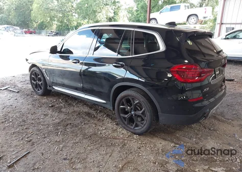 2021 BMW X3 xDrive30I z USA, uszkodzony, nr VIN 5UXTY5C04M9H69733